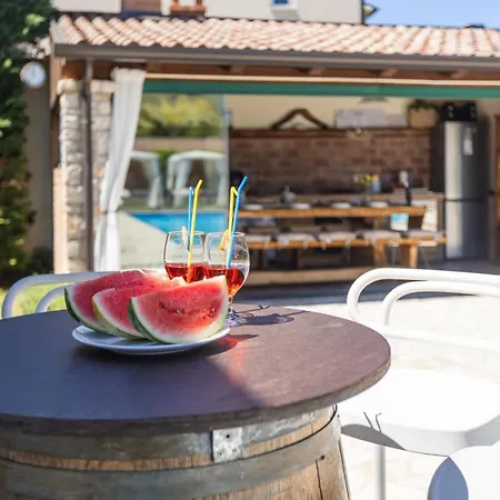 Vial By Istrialux *