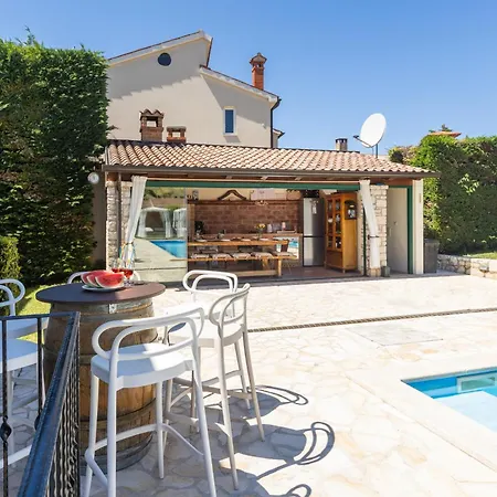 Vial By Istrialux Villa Kaštelir
