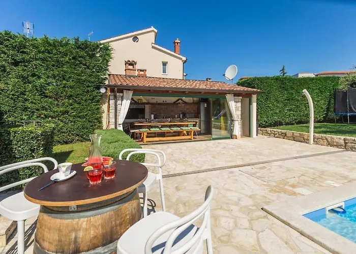 Vial By Istrialux Villa Kaštelir